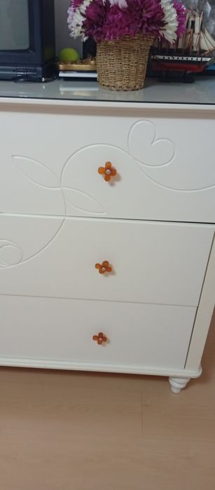 Cómoda quarto de criança