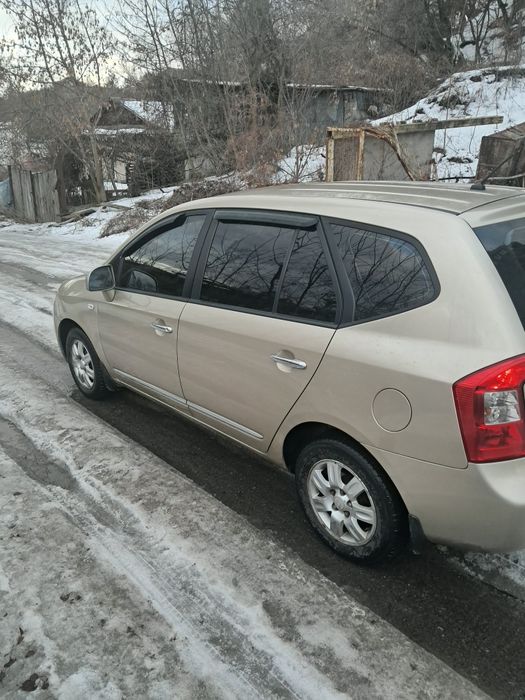 Kia.Carens ||| .