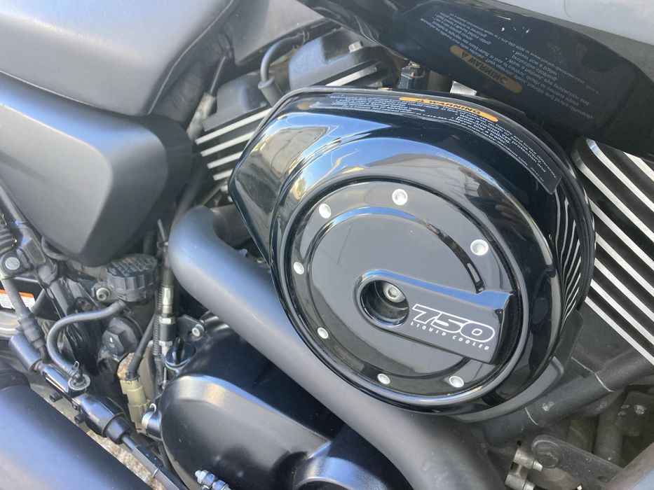 Harley Devidson Street 750