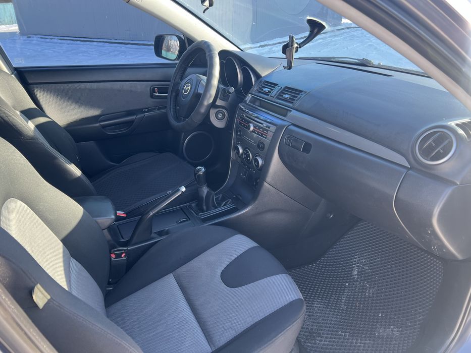 Mazda 3 2008 рік 2.0 газ/бензин