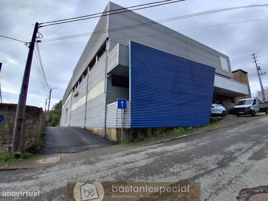 Armazém com Licença Industrial