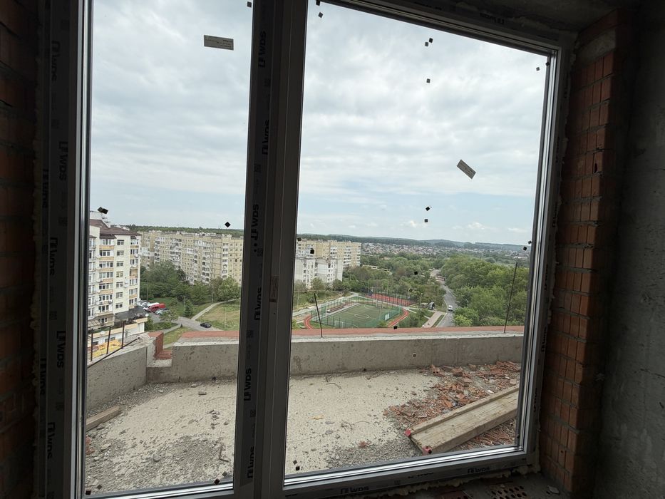 Продається 1 кім. Квартира з терасою в ЖК на Величковського