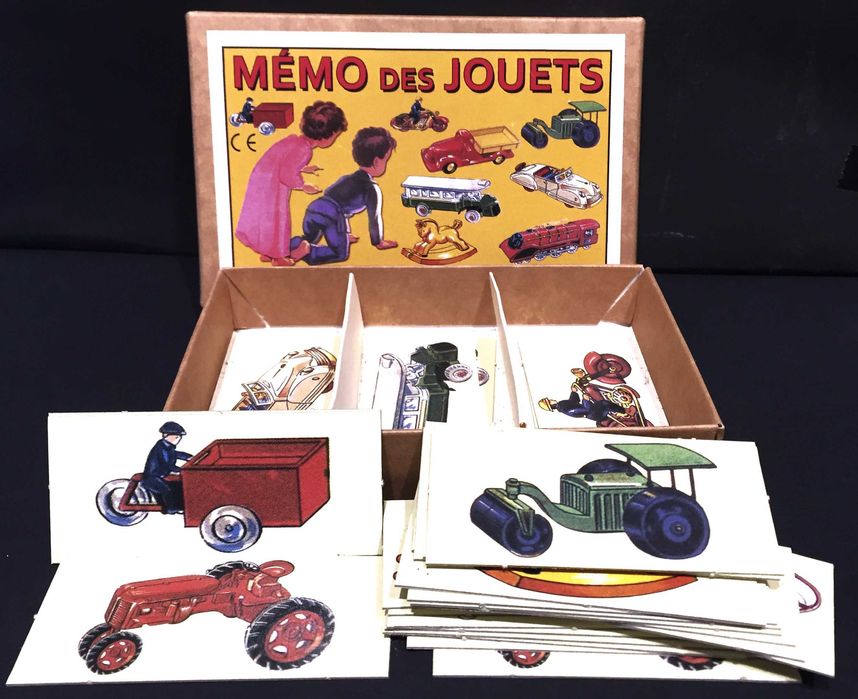 Jogo de pares antigo Françês completo e NOVO