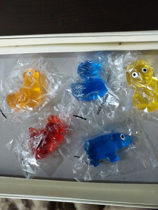 Детские колечки , растишки , лизуны , браслеты , бре