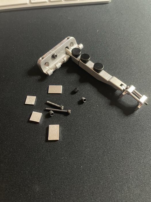 AllParts Tremol-No, Large Clamp