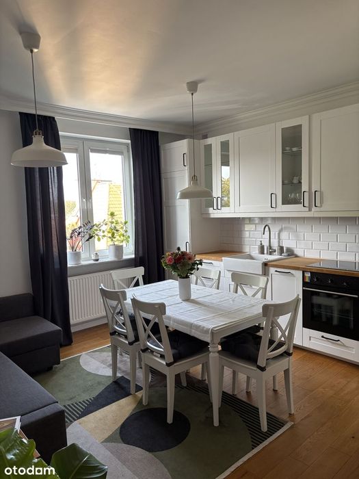 Saska Kępa | Odnowione | Klimatyzacja | 2 pokoje | Garderoba | Balkon