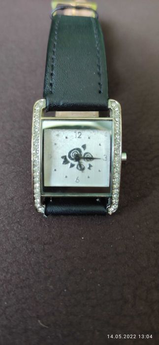 Zegarek biżuteryjny