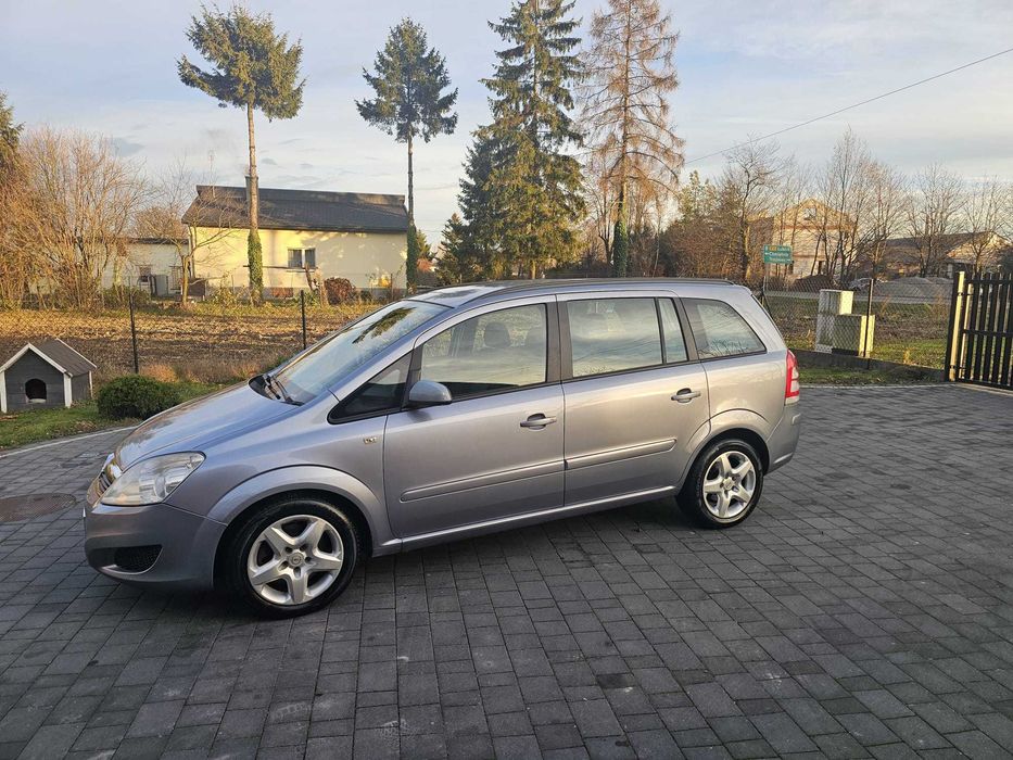 Opel Zafira 1,9 CDTI 101KM_7-os_Klima_Tempomat_Nowe Opony_POLECAM