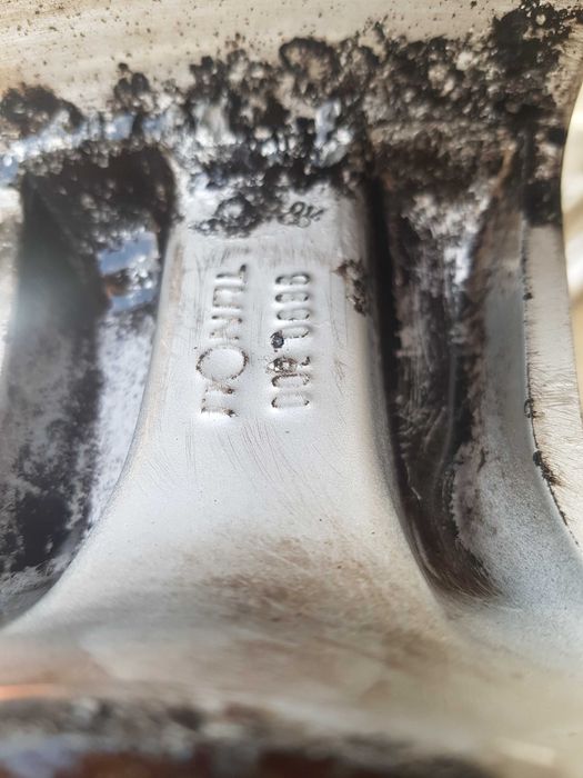 Felgi Aluminiowe Alu Alufelgi 4x100 15 6J ET 45 Nissan Renault Honda