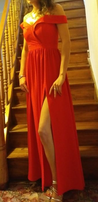 Piękna suknia z długim rozcięciem, rozm. S