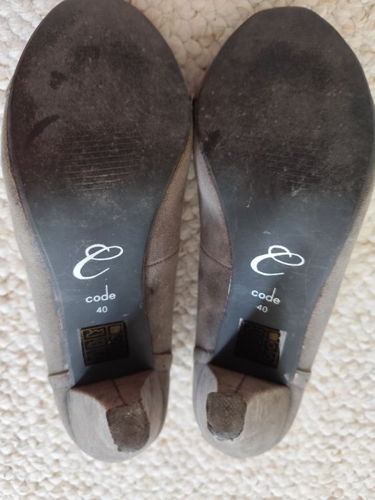 Czółenka pantofle szpilki szare zamszowe impreza firma praca wiosna la