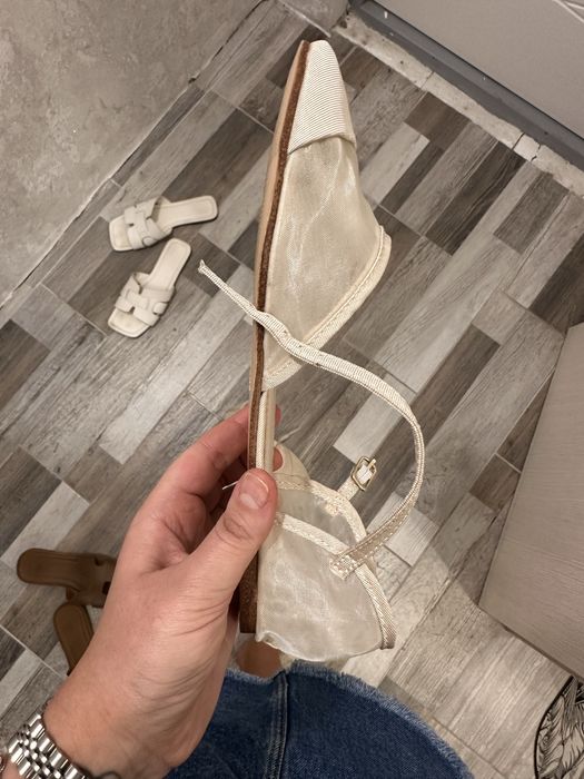 Балетки ZARA.