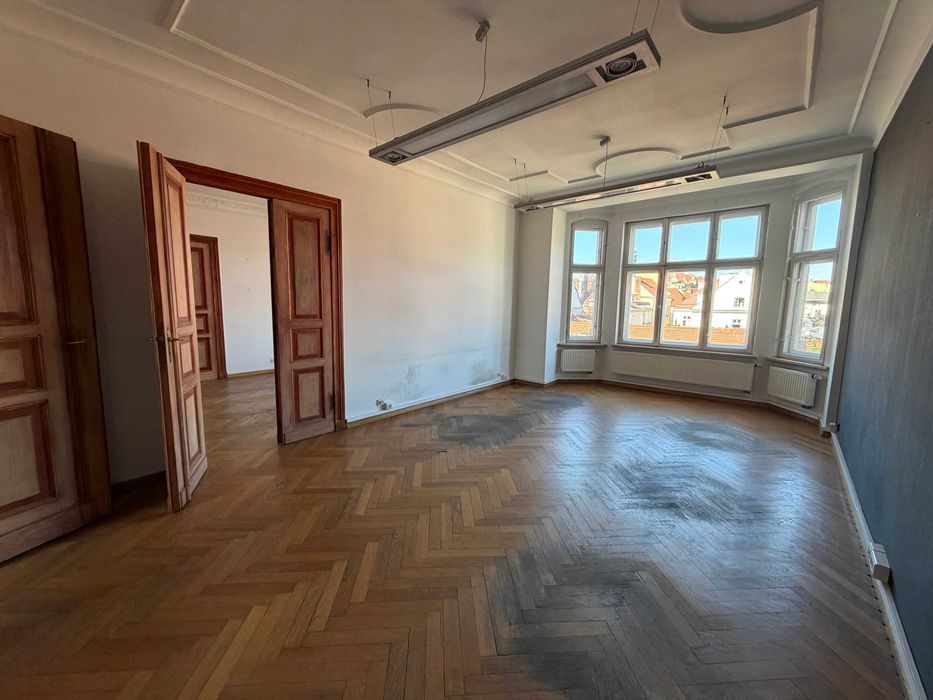 Szewska - 4 pokoje + garderoba - Centrum - bez prowizji
