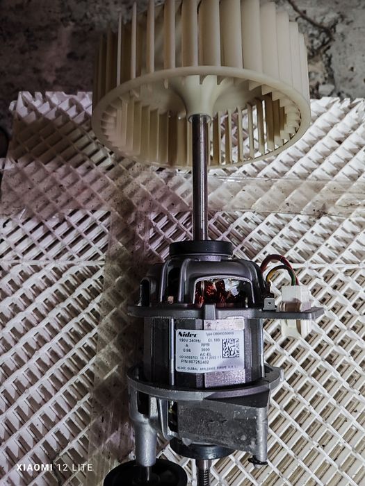 Varias peças  da maquina de secar Electrolux