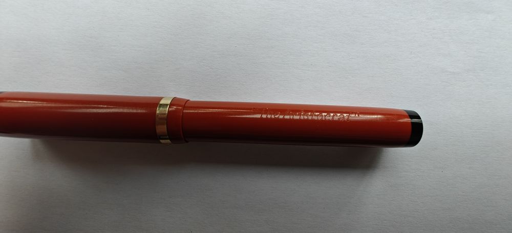 Pióro wieczne Aristocrat flex coral red