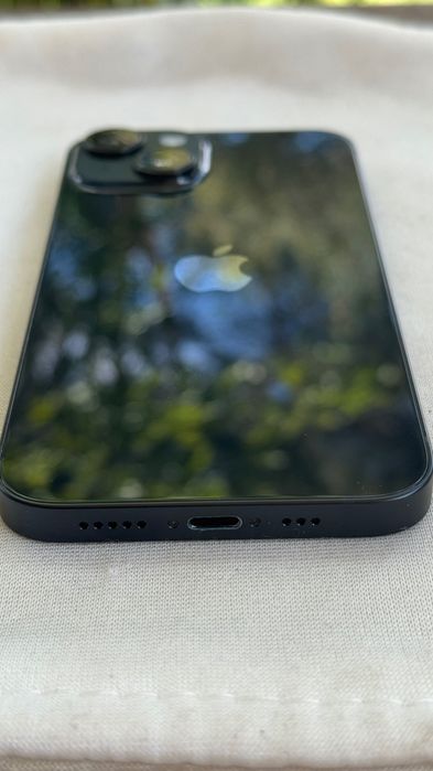 iPhone 14, 128 GB, czarny