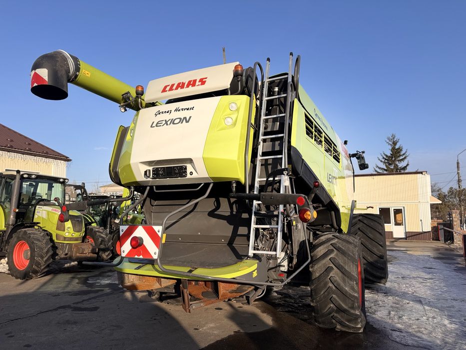 Продам зернозбиральний комбайн Claas Lexion 770