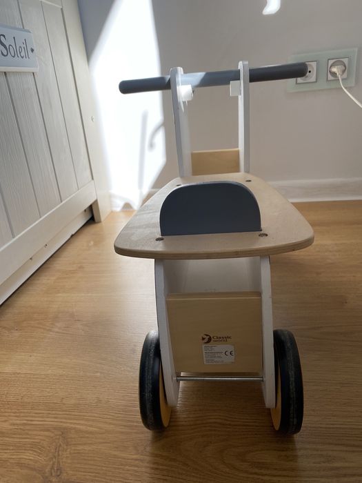 Classic world jeździk pchacz rowerek drewniany rower motor