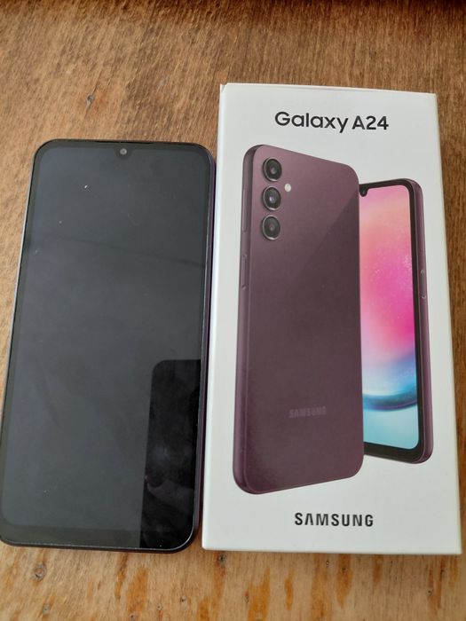 Смартфон телефон  Samsung Galaxy A24 Red