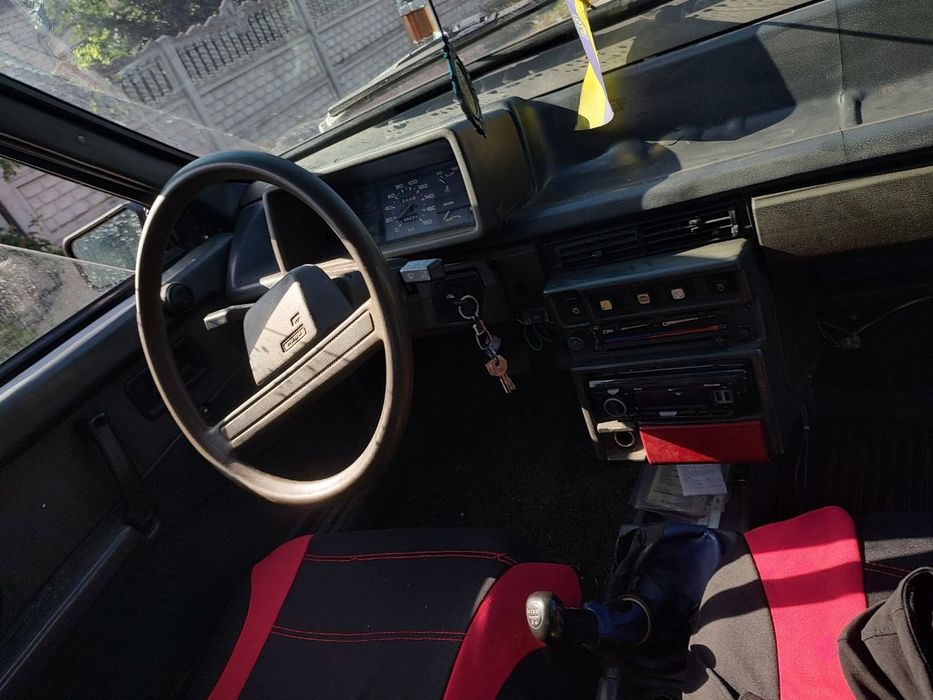 ВАЗ 2109 в хорошому стані