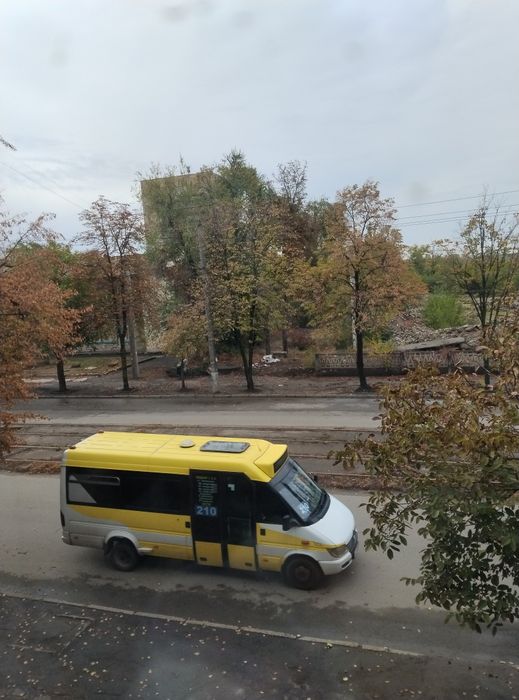 ЮГОК сдается 2 -однокомнатные квартиры в одном доме.