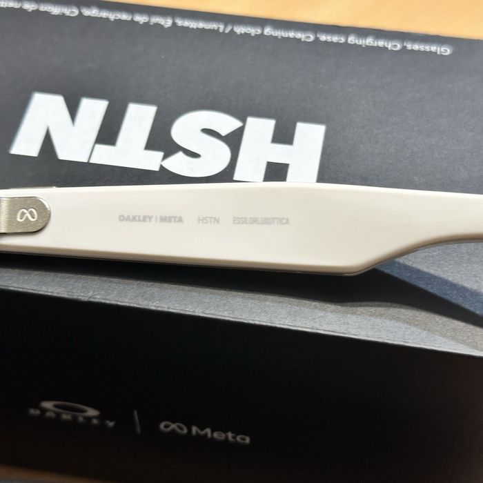 Окуляри Oakley Meta (00W8002)