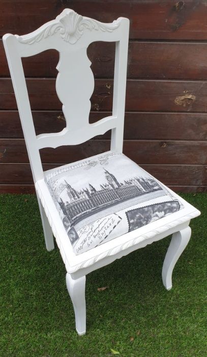 Vintage Chair - UNIQUE