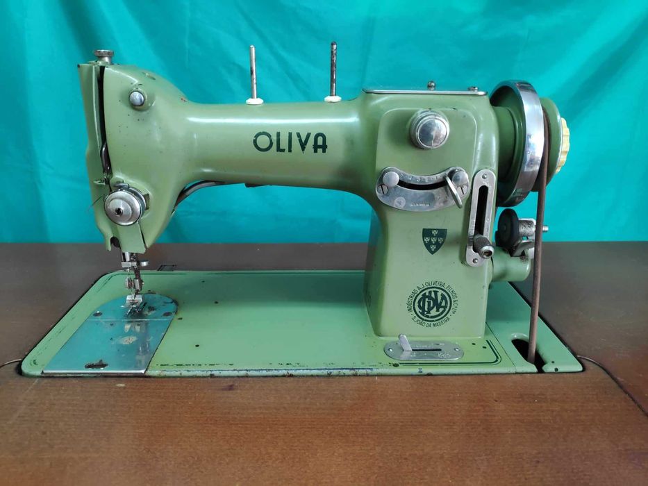 Máquina Costura Oliva CL50