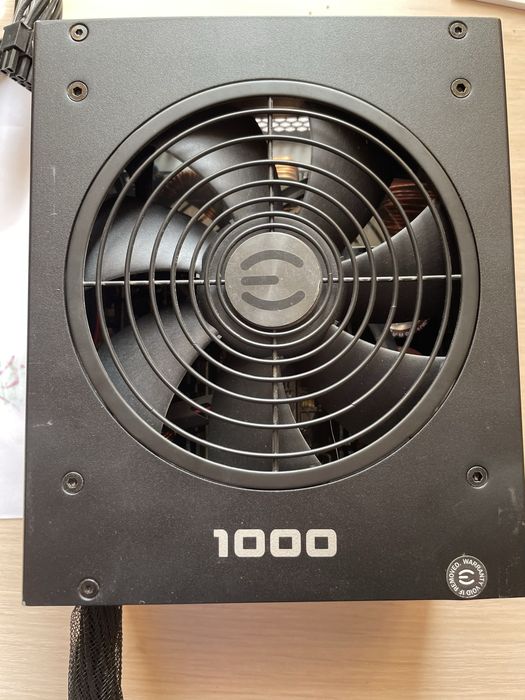 Блок живлення EVGA SuperNova 1000GQ