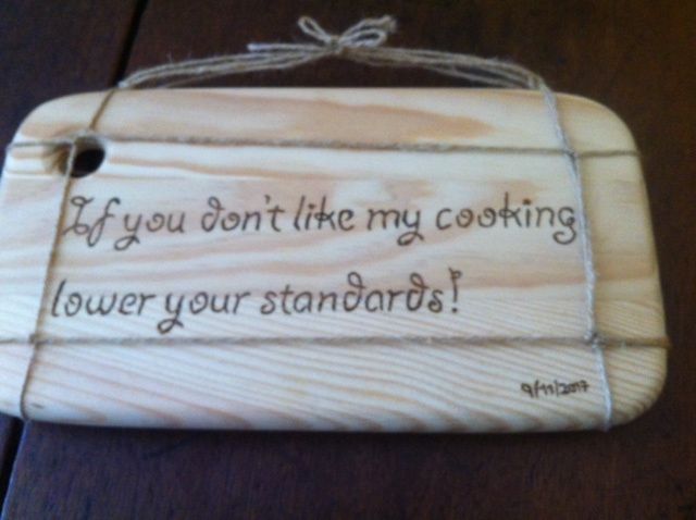 Tábuas de cozinha pirogravadas