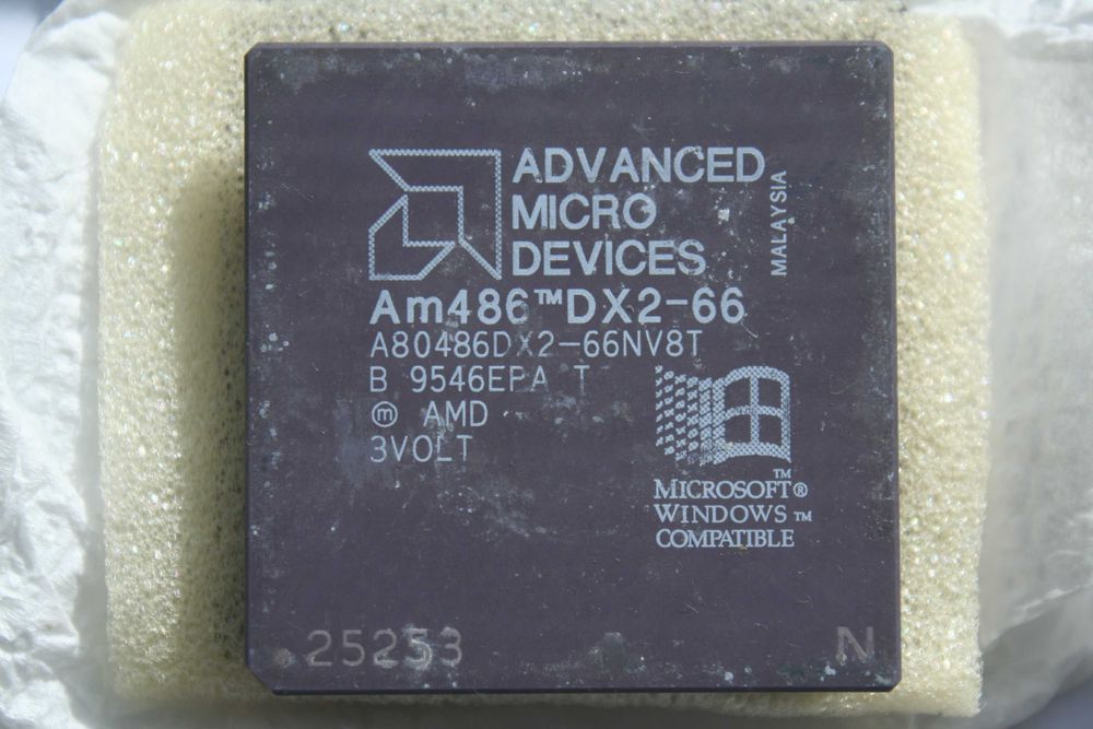 Лот ретро-процессоров (8 шт): 486, Pentium MMX, Cyrix 6x86 и др.