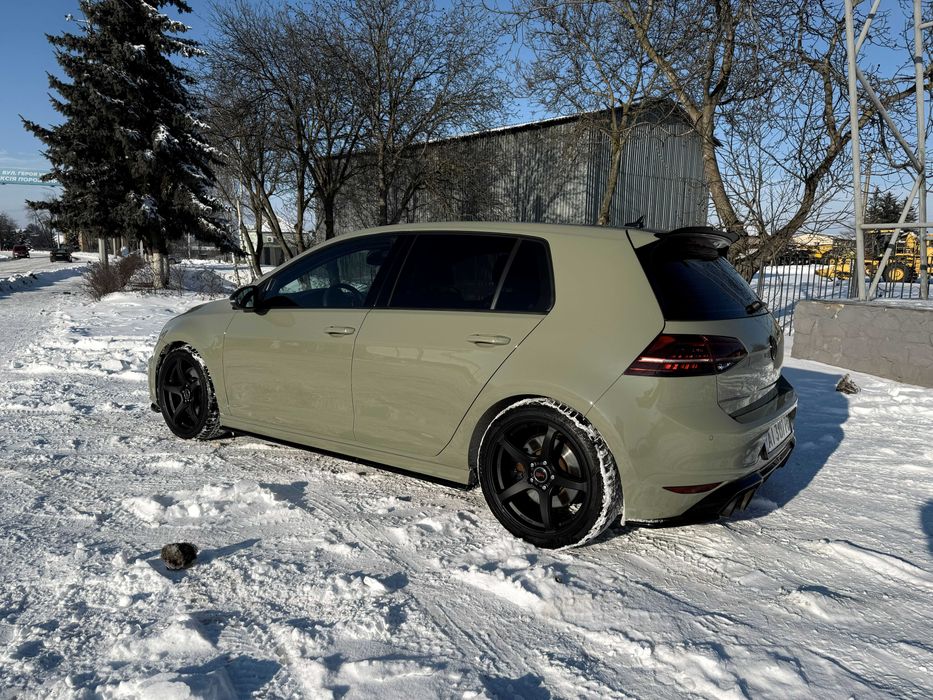 Volkswagen Golf R MK7