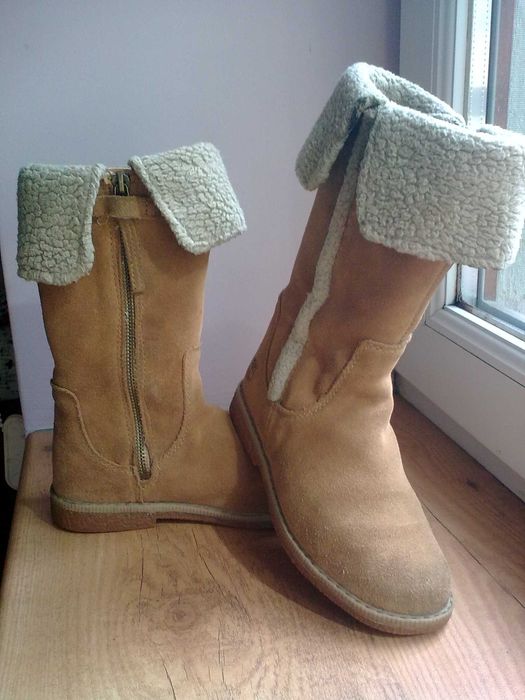 Сапожки замшевые TIMBERLAND для девочки.Оригинал.31 размер.Осень/весна