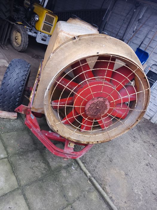 Opryskiwacz Pilmet 1000 l