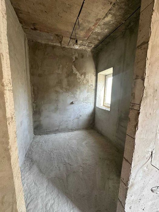 Продам будинок 4 кімнати Видрові Доли 18 соток!