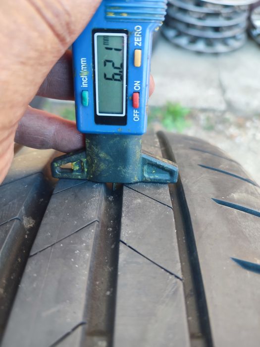 Komplet opon Bridgestone Turanza T005 225/45/18 91W