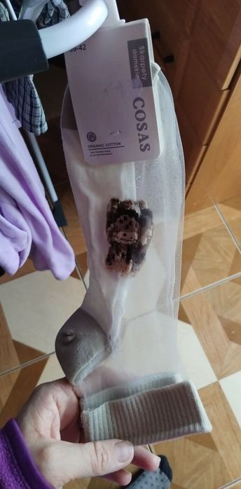 skarpetki  przezroczyste.
