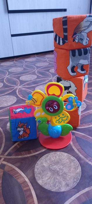 Кубіки м'які з тваринами, музикальна квітка