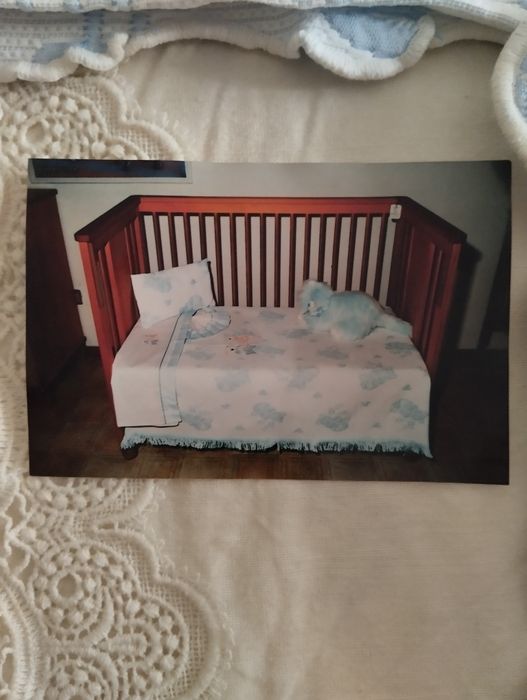 Vendo colcha de cama de bebê