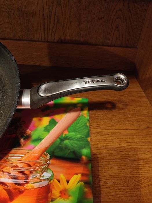 Сковорода  Tefal  32см.
