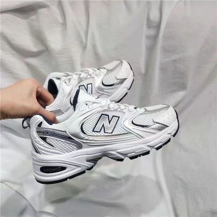 Кросівки NB 530 silver
