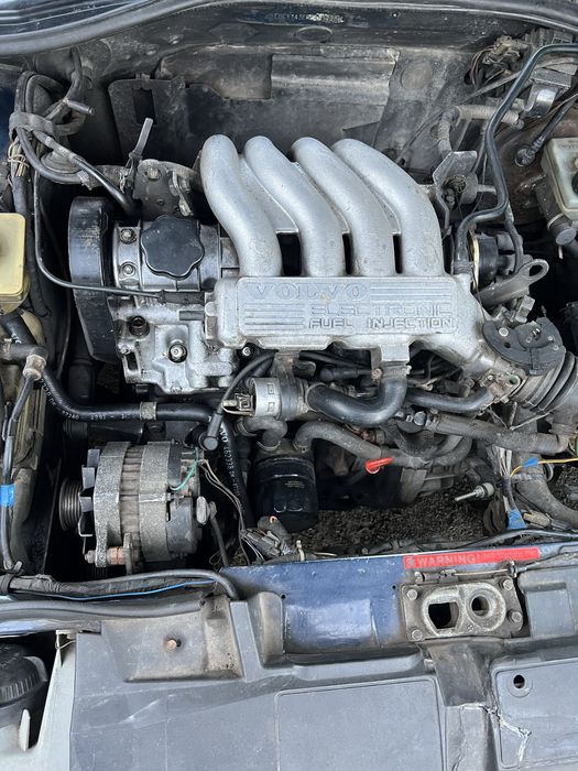 Продам Вольво 460