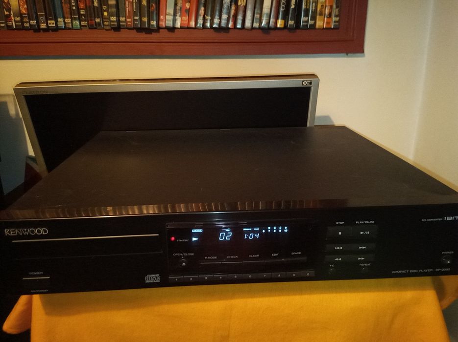 Leitor de Cd's Kenwood  mod DP 2080