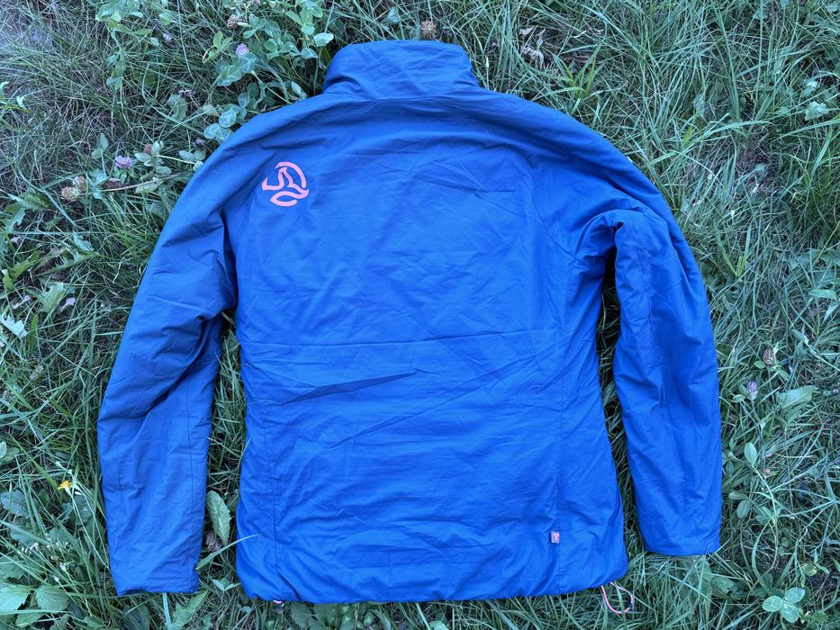 ЖІноча трекінгова куртка, худі Ternua Primaloft