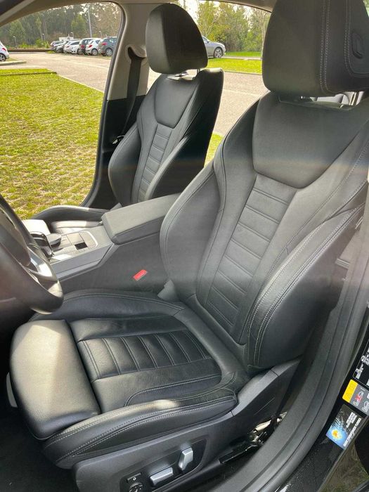 BMW 330e hibrido 300cv 2020 Pack desportivo NACIONAL