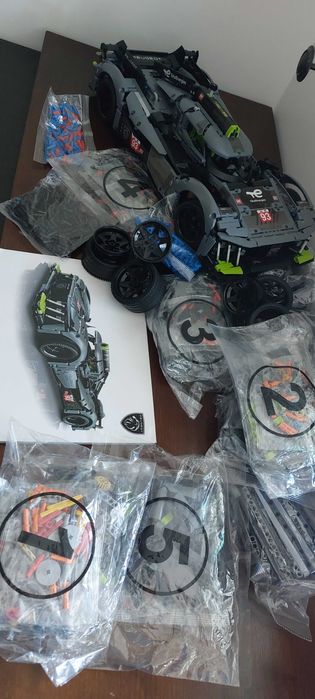 LEGO Technic Peugeot Le Mans Hybrid Hypercar 9x8