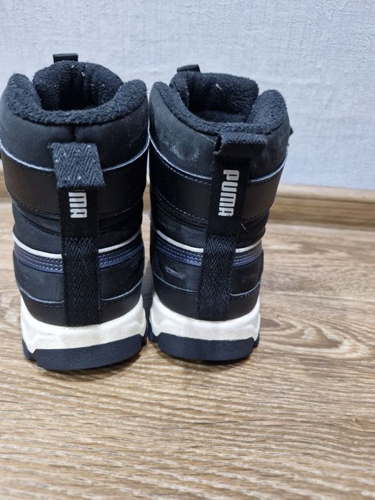 Зимові сапоги на дівчинку puma