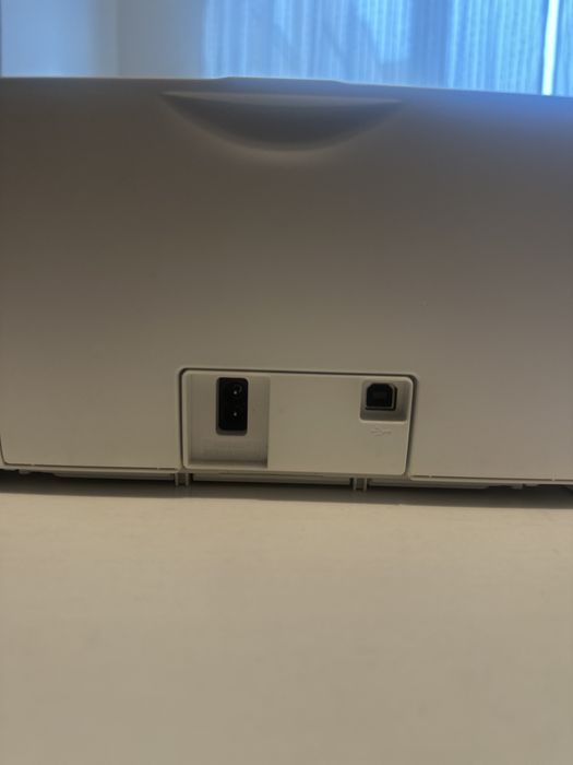 Impressora HP DeskJet 3762 - branca e azul