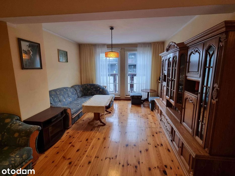 2 Pokoje _ Balkon _ Świetna lokalizacja _ Curie-Skłodowskiej _ Polecam