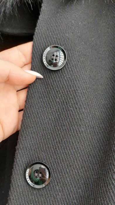 Весняне пальто, осіннє жіноче пальто чорне з хутром, розмір S